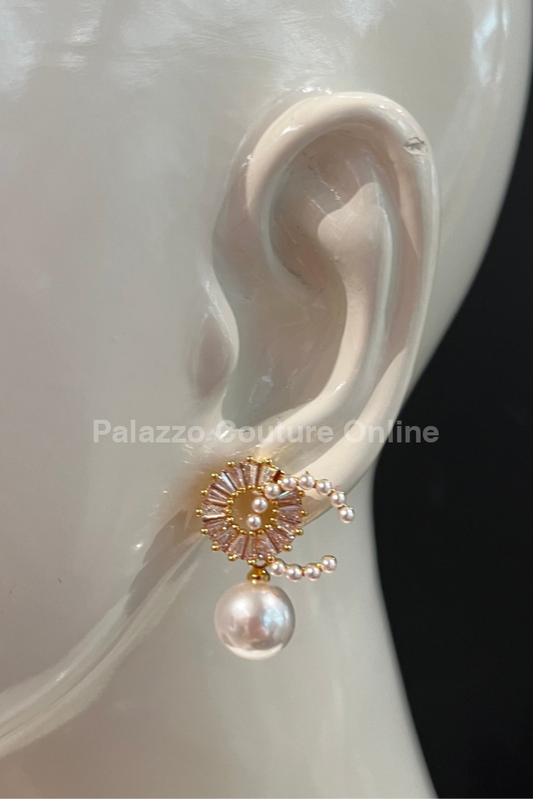 Rhine & C Pearl Drop Earrings (Gold) One Size / Gold