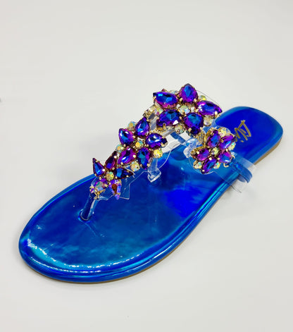 Moly Rhinestone Faux Jeweled Thong Flat Sandals (Blue)