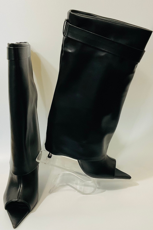 Midnight Silhouette Boots (Black)