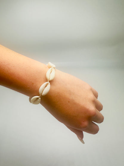 White Shell Bracelet