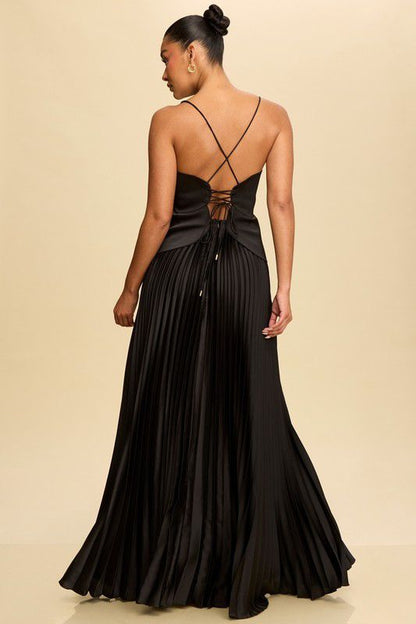 Unforgettable Moments Maxi Dress (Black)