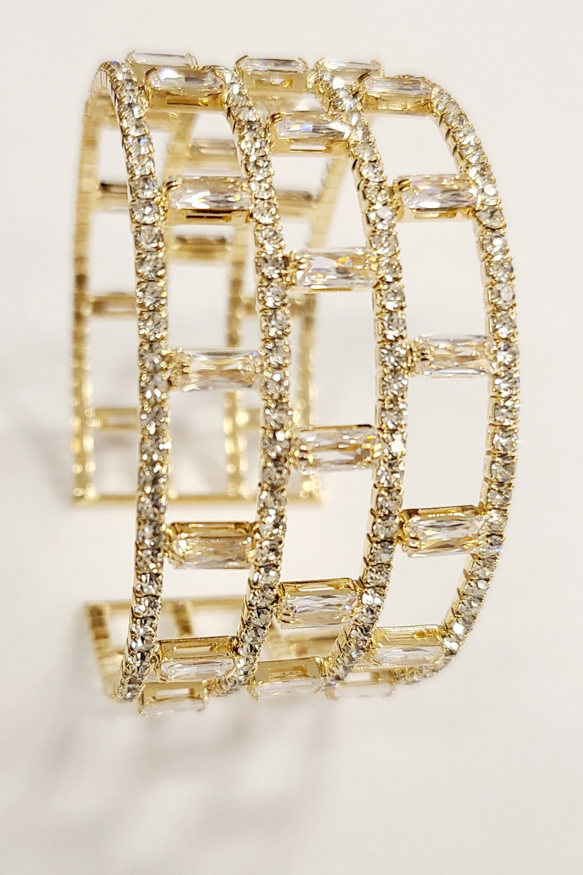 Luminous Lattice Cuff Bracelet (Gold)