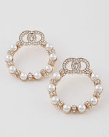 All about Pearls Earrings - stylish accessory for every outfit