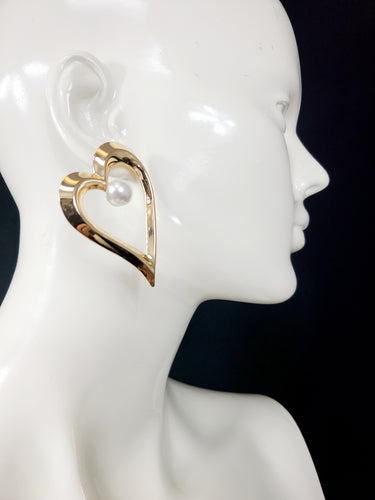Angle in Heart Pearl Earrings (Gold) - Palazzo Couture Online