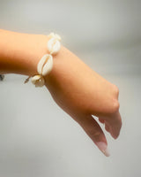 Beach Breeze Shell Bracelet - trendy women's jewelry
