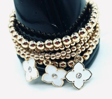 Crisol Clover Gold Beaded Bracelet (White) - elegant piece by Palazzo Couture