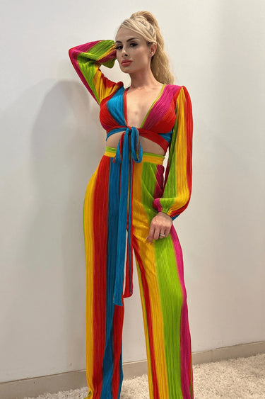 Women's  pant set pleated style back view