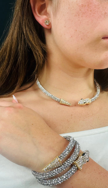 Delicate Serpentine Necklace Set (Gold) - stylish accessory for every outfit