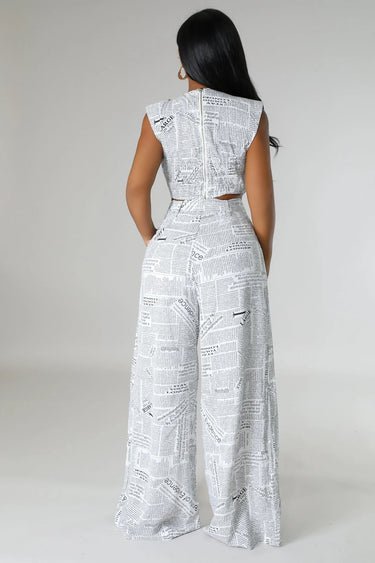 Elegant  matching two piece pant set styled for going out