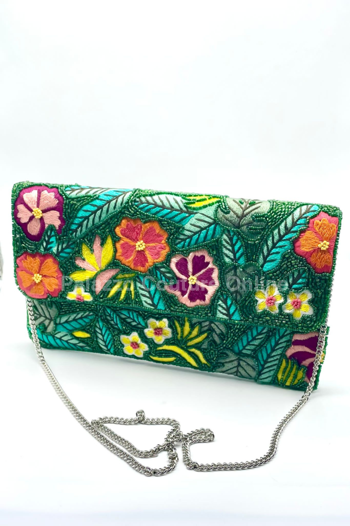 Floral Embroidery Pattern Fabric Envelope (Green) Green / One Size Hand Bag