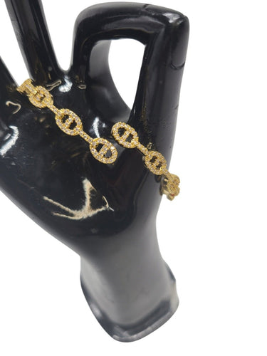 Goden Gold Clasp Cuff Bracelet (Gold) 2.4x2.2” Approx. - Palazzo Couture Online