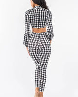 Elegant  print two piece pant set styled for going out