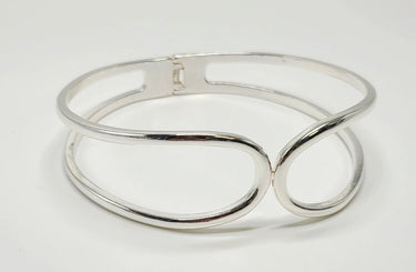 Infinity Embrace Choker (Silver) - women's statement jewelry