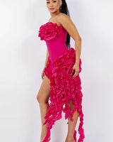 It Girl Midi Dress (Pink) close up detail of elegant design