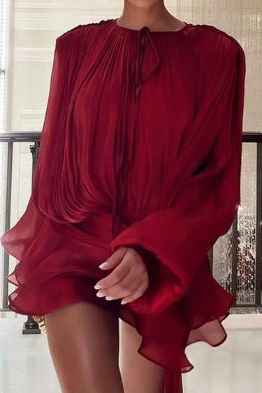 Elegant Wine matching two piece short set styled for going out