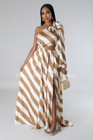 Meet Me In Dubai Dress Gold - Palazzo Couture Online