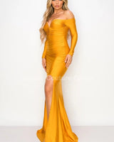Off shoulder Long Sleeve Wire Bra Sweetheart Maxi Dress (Mustard) close up detail of off shoulder design and fabric