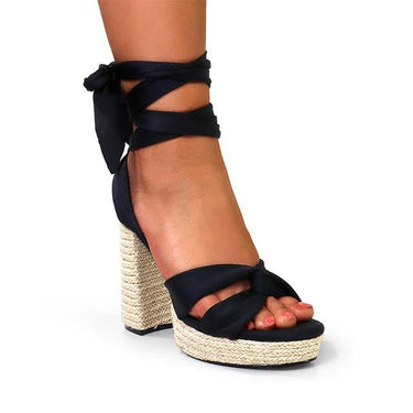 Strappy black sandals for women with wrap-around ribbon – perfect for evening wear