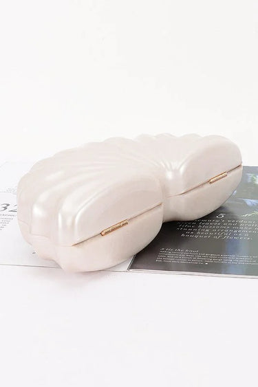 Pearl Shell Evening Clutch- Cream - trendy women's bag