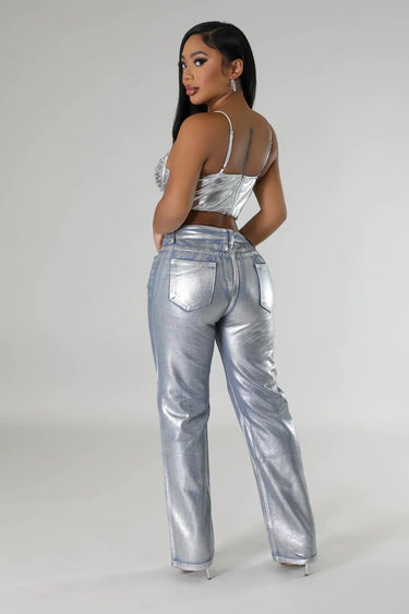 Elegant Waisted stylish jeans styled for going out look