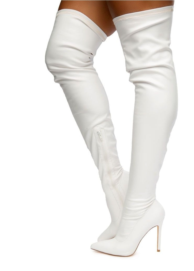 Pu Leather Gisele Pointed Toe Over The Knee Boots (White)