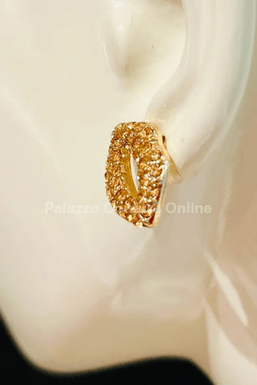 Ruby Pout Sparkle Stud Earrings
(Gold) - women's statement jewelry