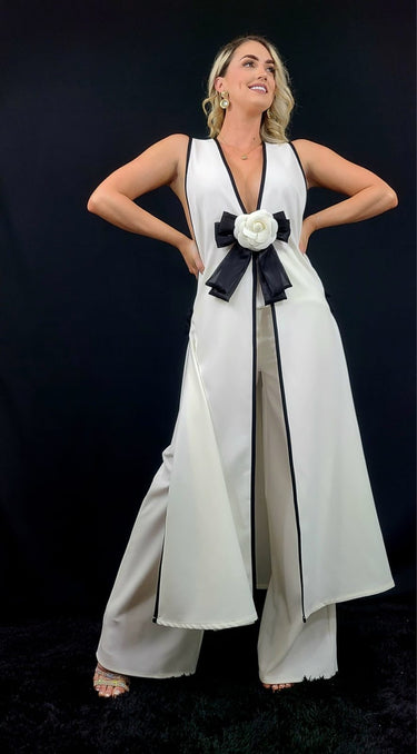 Floral belt detail on Timeless Bloom Pant Set – chic eventwear outfit