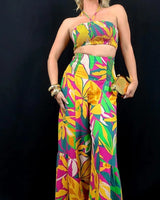 Elegant  print two piece pant set styled for going out