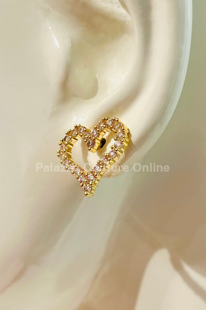 Vivi Heart Earring Studs (Gold) Earrings