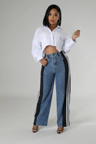 Stunning  jeans wide leg fit for everyday style