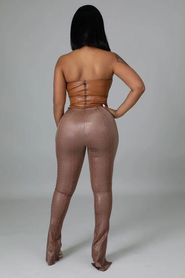 Wild Tamer Faux Leather Corset with Sweetheart Neckline - view 4