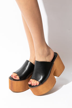 Arabia Platform Heels Slide Sandals (black)